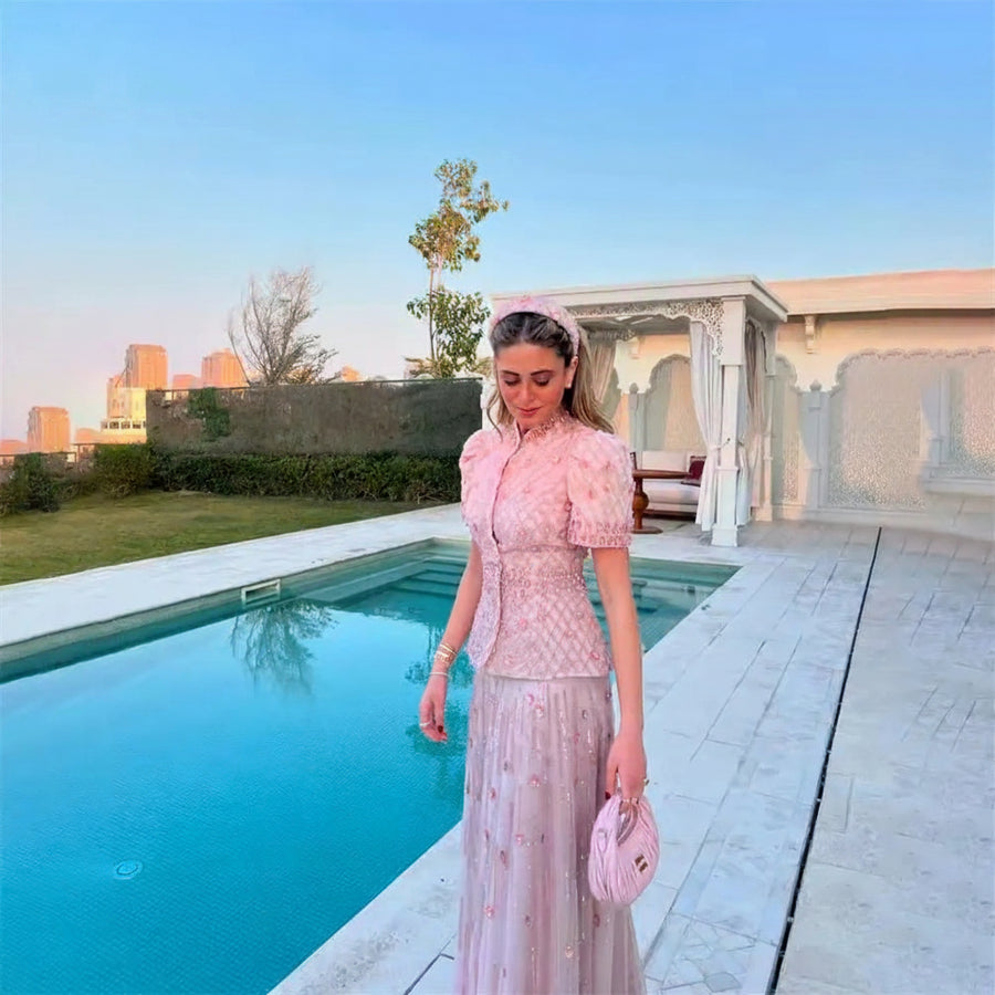 Ensemble Robe-Haut Long Rose Poudré Brodé et Pailleté