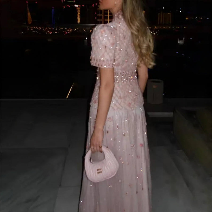 Ensemble Robe-Haut Long Rose Poudré Brodé et Pailleté